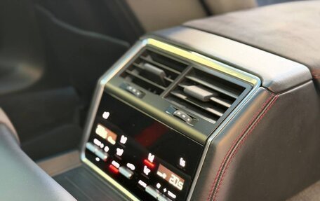 Porsche Panamera II рестайлинг, 2019 год, 6 989 000 рублей, 18 фотография