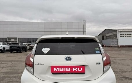 Toyota Aqua I, 2017 год, 777 000 рублей, 3 фотография