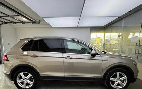 Volkswagen Tiguan II, 2017 год, 2 999 999 рублей, 4 фотография