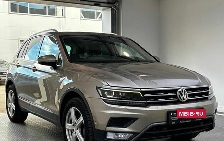 Volkswagen Tiguan II, 2017 год, 2 999 999 рублей, 3 фотография