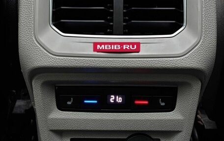 Volkswagen Tiguan II, 2017 год, 2 999 999 рублей, 23 фотография