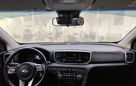 KIA Sportage IV рестайлинг, 2018 год, 1 980 000 рублей, 14 фотография