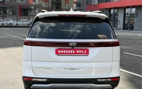 KIA Carnival, 2020 год, 4 500 000 рублей, 5 фотография
