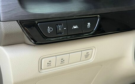 KIA Carnival, 2020 год, 4 500 000 рублей, 30 фотография