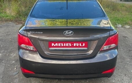 Hyundai Solaris II рестайлинг, 2016 год, 960 000 рублей, 2 фотография