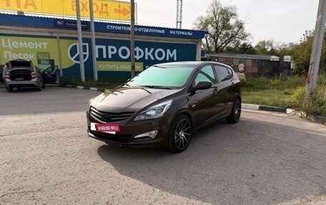 Hyundai Solaris II рестайлинг, 2016 год, 1 140 000 рублей, 3 фотография