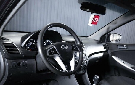 Hyundai Solaris II рестайлинг, 2011 год, 549 000 рублей, 10 фотография