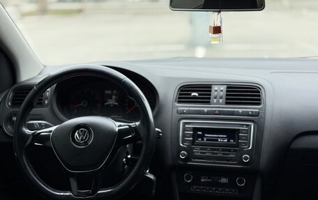 Volkswagen Polo VI (EU Market), 2016 год, 950 000 рублей, 20 фотография