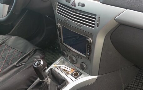 Opel Astra H, 2010 год, 390 000 рублей, 1 фотография