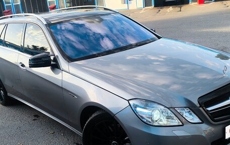 Mercedes-Benz E-Класс, 2009 год, 920 000 рублей, 2 фотография
