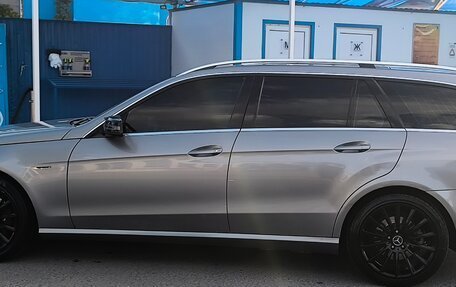 Mercedes-Benz E-Класс, 2009 год, 920 000 рублей, 6 фотография