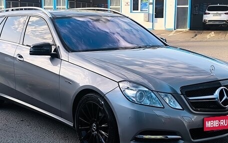 Mercedes-Benz E-Класс, 2009 год, 920 000 рублей, 11 фотография