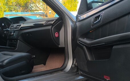 Mercedes-Benz E-Класс, 2009 год, 920 000 рублей, 19 фотография