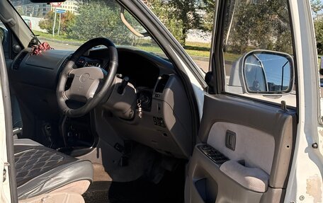 Toyota Hilux Surf III рестайлинг, 2000 год, 950 000 рублей, 12 фотография