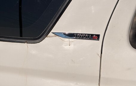 Toyota Hilux Surf III рестайлинг, 2000 год, 950 000 рублей, 19 фотография