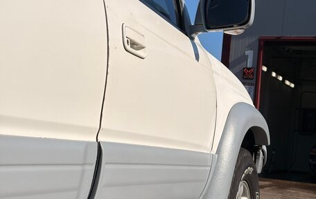 Toyota Hilux Surf III рестайлинг, 2000 год, 950 000 рублей, 31 фотография