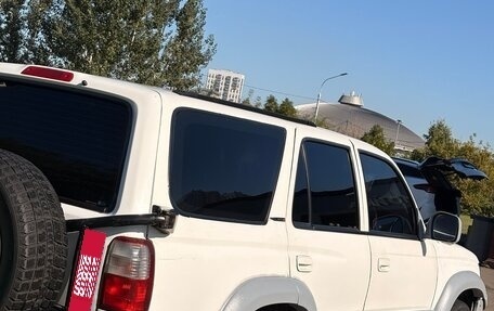 Toyota Hilux Surf III рестайлинг, 2000 год, 950 000 рублей, 33 фотография