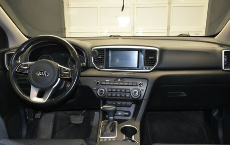 KIA Sportage IV рестайлинг, 2019 год, 1 997 000 рублей, 10 фотография
