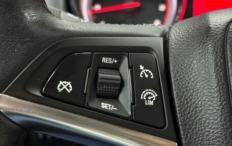 Opel Astra J, 2014 год, 880 000 рублей, 11 фотография