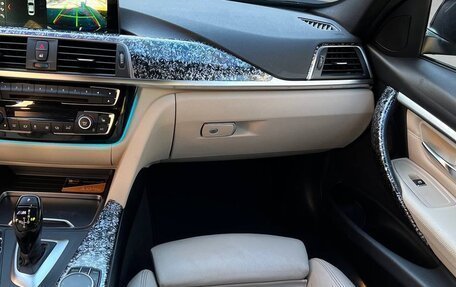 BMW 3 серия, 2017 год, 2 450 000 рублей, 11 фотография