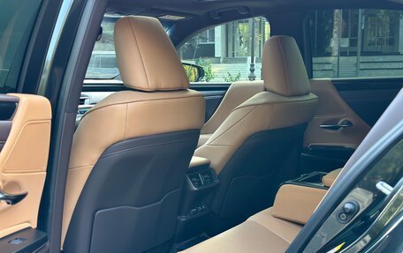 Lexus ES VII, 2019 год, 5 790 000 рублей, 32 фотография