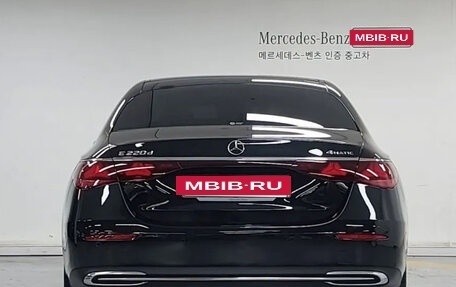 Mercedes-Benz E-Класс, 2024 год, 5 990 000 рублей, 3 фотография