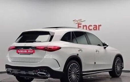 Mercedes-Benz GLC, 2024 год, 7 570 000 рублей, 2 фотография