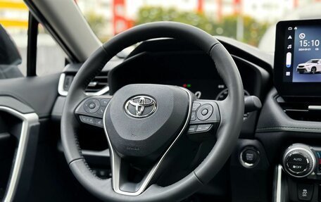 Toyota RAV4, 2024 год, 4 150 000 рублей, 17 фотография