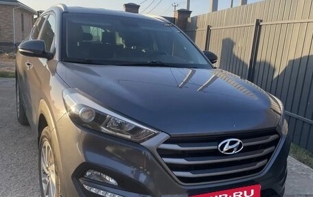 Hyundai Tucson III, 2018 год, 2 100 000 рублей, 2 фотография