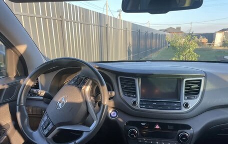 Hyundai Tucson III, 2018 год, 2 100 000 рублей, 8 фотография