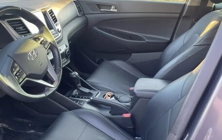 Hyundai Tucson III, 2018 год, 2 100 000 рублей, 6 фотография