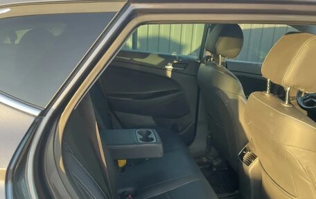 Hyundai Tucson III, 2018 год, 2 100 000 рублей, 7 фотография