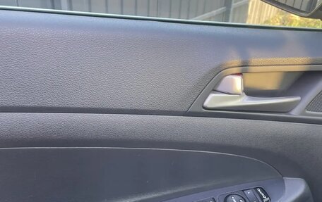 Hyundai Tucson III, 2018 год, 2 100 000 рублей, 9 фотография