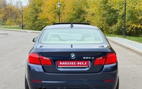 BMW 5 серия, 2011 год, 2 500 000 рублей, 4 фотография