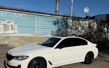 BMW 5 серия, 2022 год, 5 500 000 рублей, 1 фотография