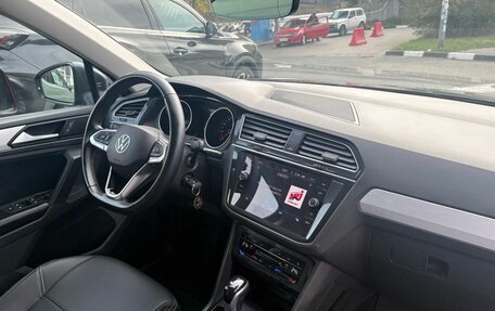 Volkswagen Tiguan II, 2021 год, 2 492 000 рублей, 24 фотография