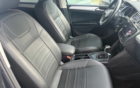 Volkswagen Tiguan II, 2021 год, 2 492 000 рублей, 22 фотография
