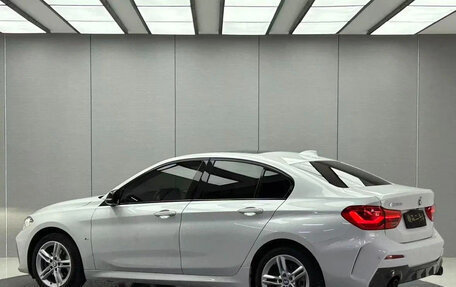 BMW 1 серия, 2022 год, 1 680 000 рублей, 6 фотография