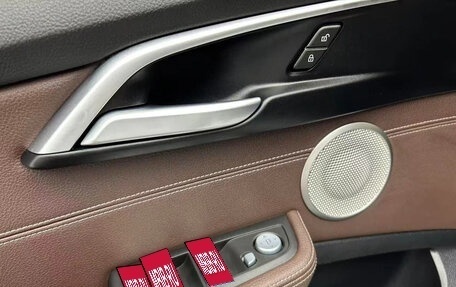 BMW 1 серия, 2022 год, 1 680 000 рублей, 10 фотография