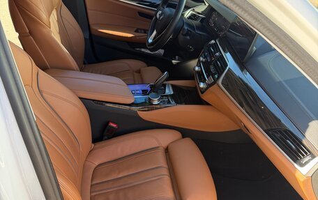 BMW 5 серия, 2022 год, 5 500 000 рублей, 15 фотография
