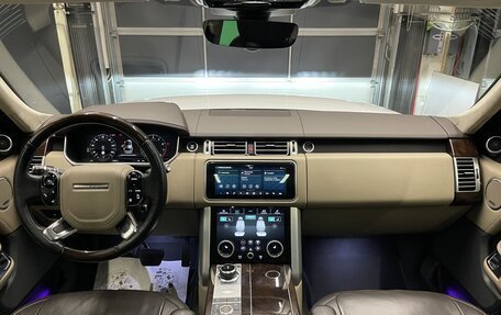 Land Rover Range Rover IV рестайлинг, 2019 год, 6 200 000 рублей, 14 фотография