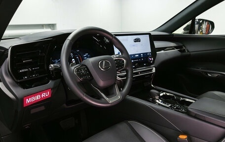 Lexus RX IV рестайлинг, 2026 год, 7 750 000 рублей, 22 фотография