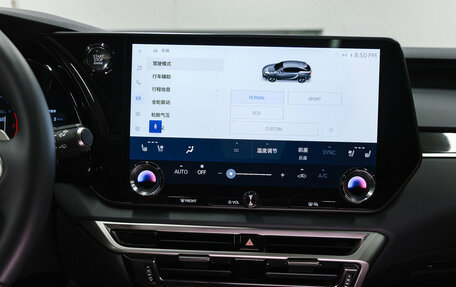 Lexus RX IV рестайлинг, 2026 год, 7 750 000 рублей, 34 фотография