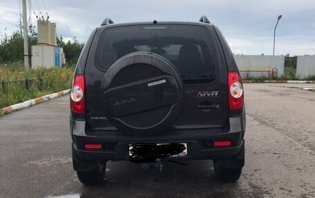 Chevrolet Niva I рестайлинг, 2016 год, 710 000 рублей, 5 фотография