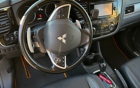 Mitsubishi Outlander III рестайлинг 3, 2014 год, 1 150 000 рублей, 4 фотография