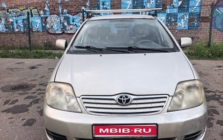 Toyota Corolla, 2004 год, 260 000 рублей, 1 фотография