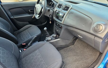 Renault Sandero II рестайлинг, 2015 год, 725 000 рублей, 32 фотография