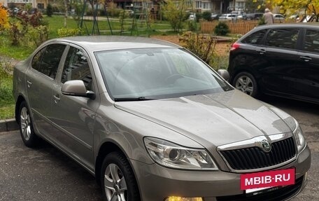 Skoda Octavia, 2011 год, 950 000 рублей, 2 фотография