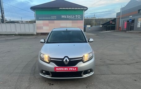 Renault Sandero II рестайлинг, 2016 год, 1 050 000 рублей, 3 фотография