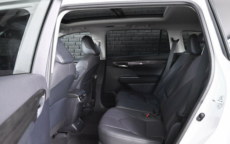 Toyota Highlander, 2026 год, 5 550 000 рублей, 10 фотография